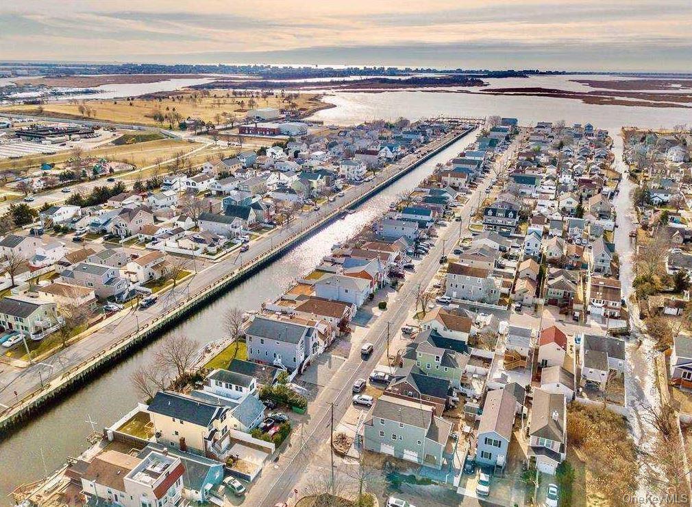 #29 photo, 36 West Boulevard, নাসাউ কাউন্টি East Rockaway , NY 11518