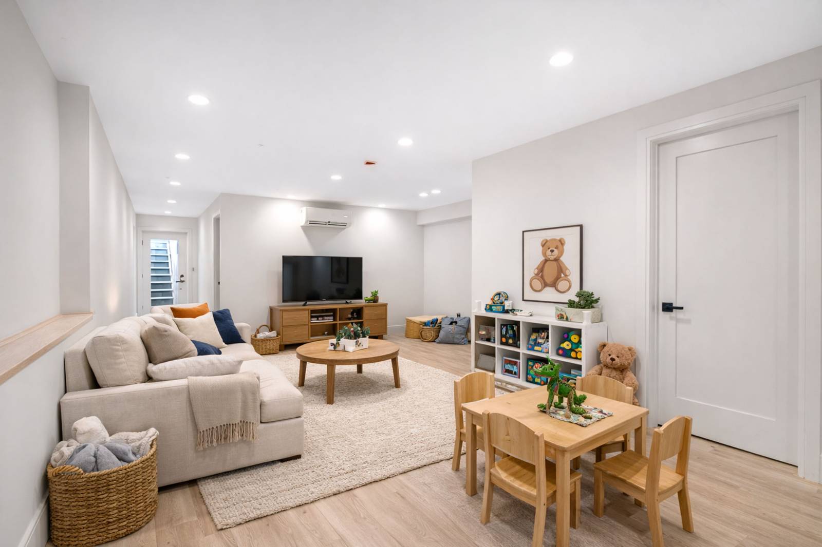 #12 photo, 266 10th St, Gowanus , NY 11215