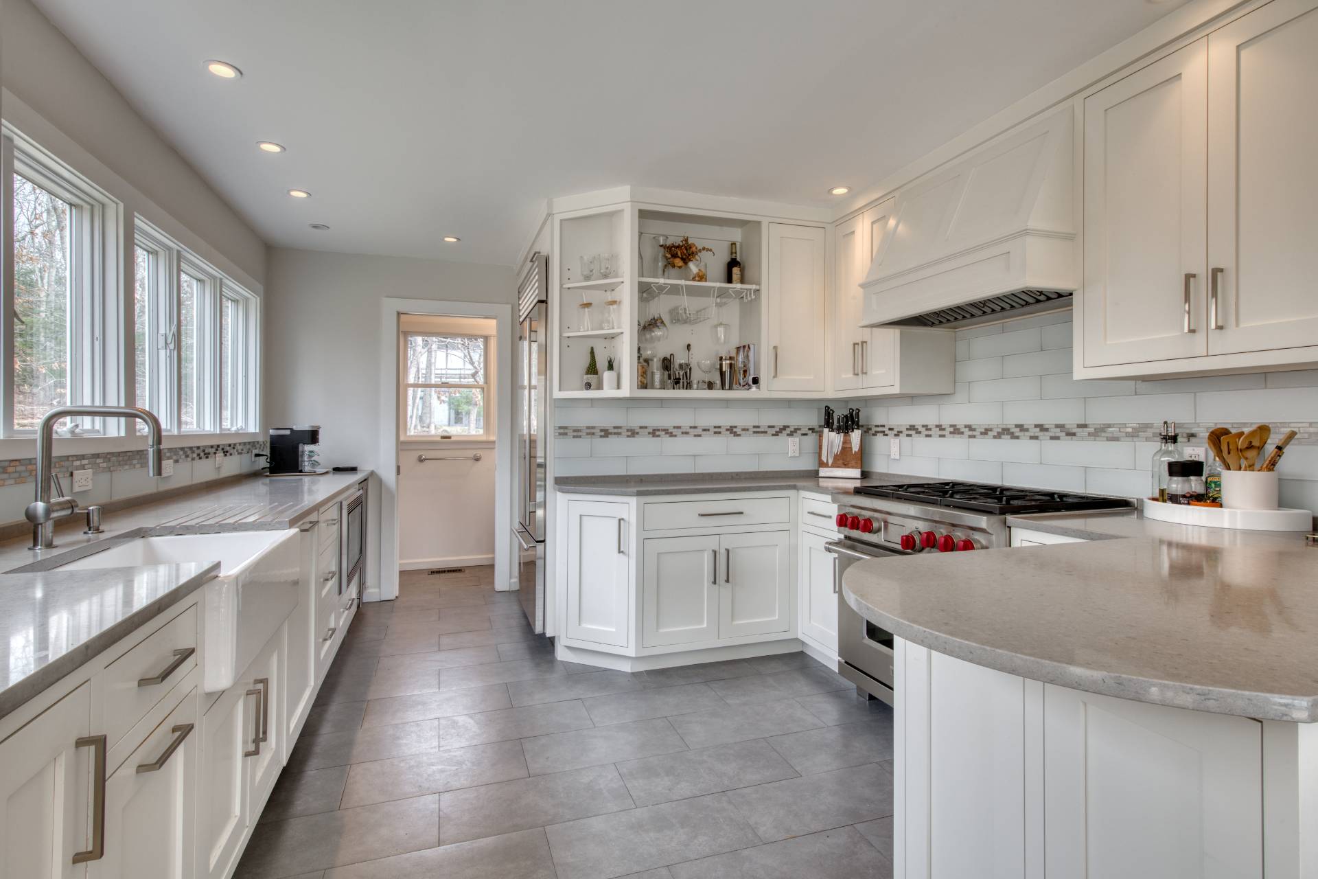 #4 photo, 51 Alewive Brook Road, সাফোক কাউন্টি East Hampton , NY 11937