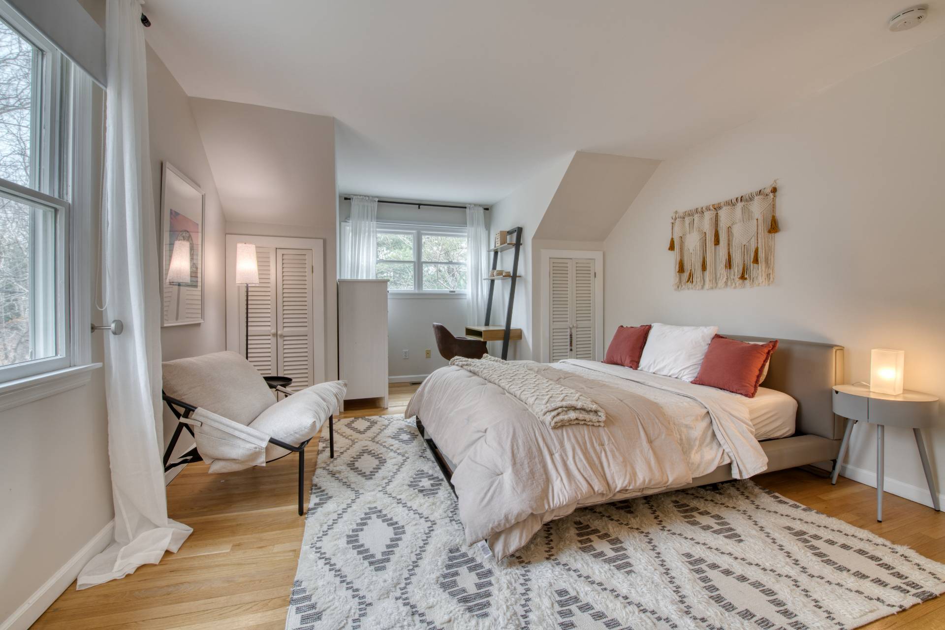 #7 photo, 51 Alewive Brook Road, সাফোক কাউন্টি East Hampton , NY 11937