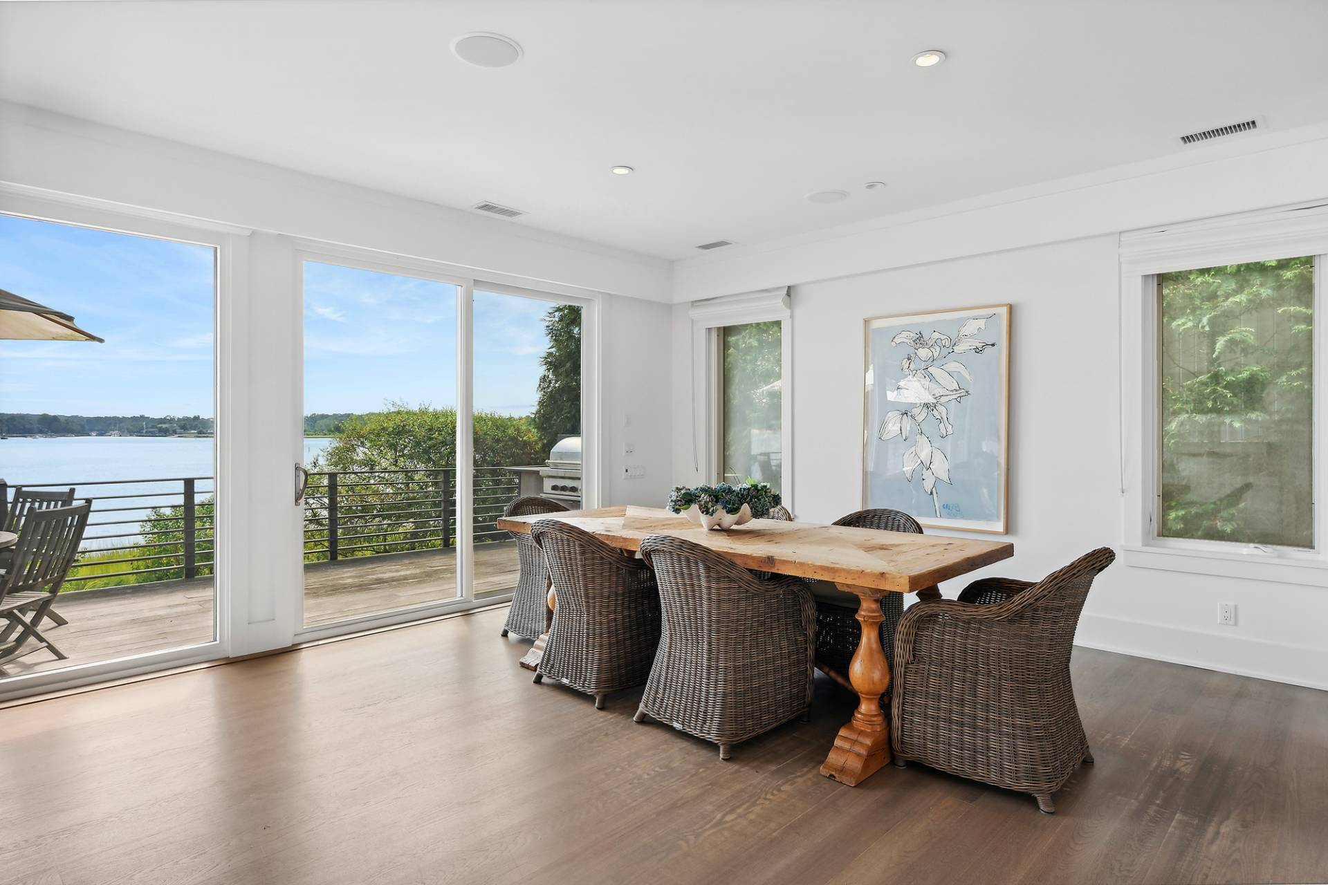 #6 photo, 210 Towd Point Road, מחוז סאפוק Southampton , NY 11968