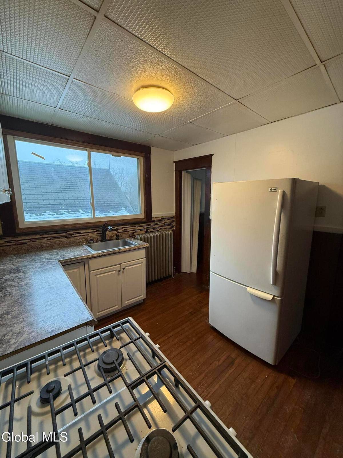 #3 photo, 23 Hampton Street, #2, Albany , NY 12209