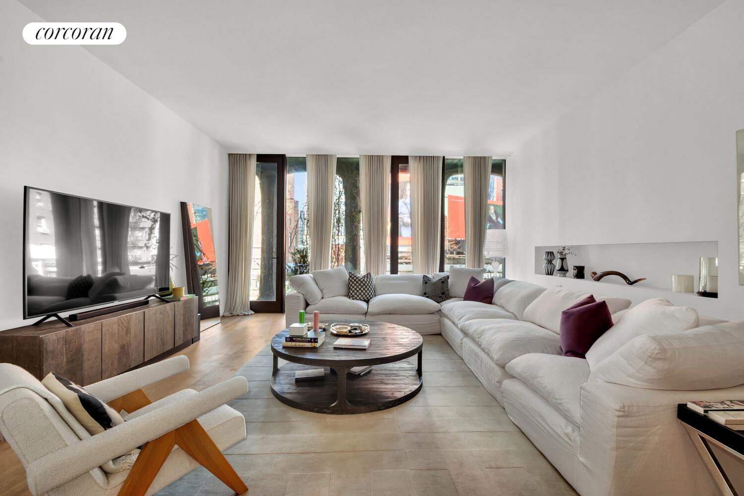 #5 photo, 325 W BROADWAY, SoHo , NY 10013