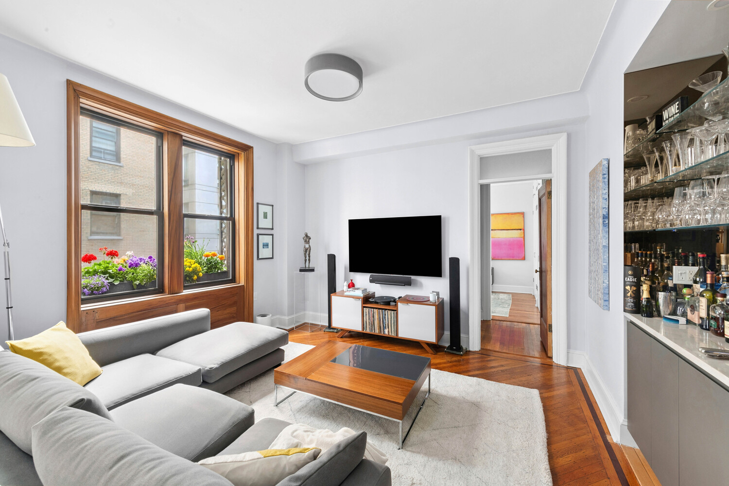 #6 photo, 532 W 111TH Street, ম্যানহাটন Morningside Heights , NY 10025