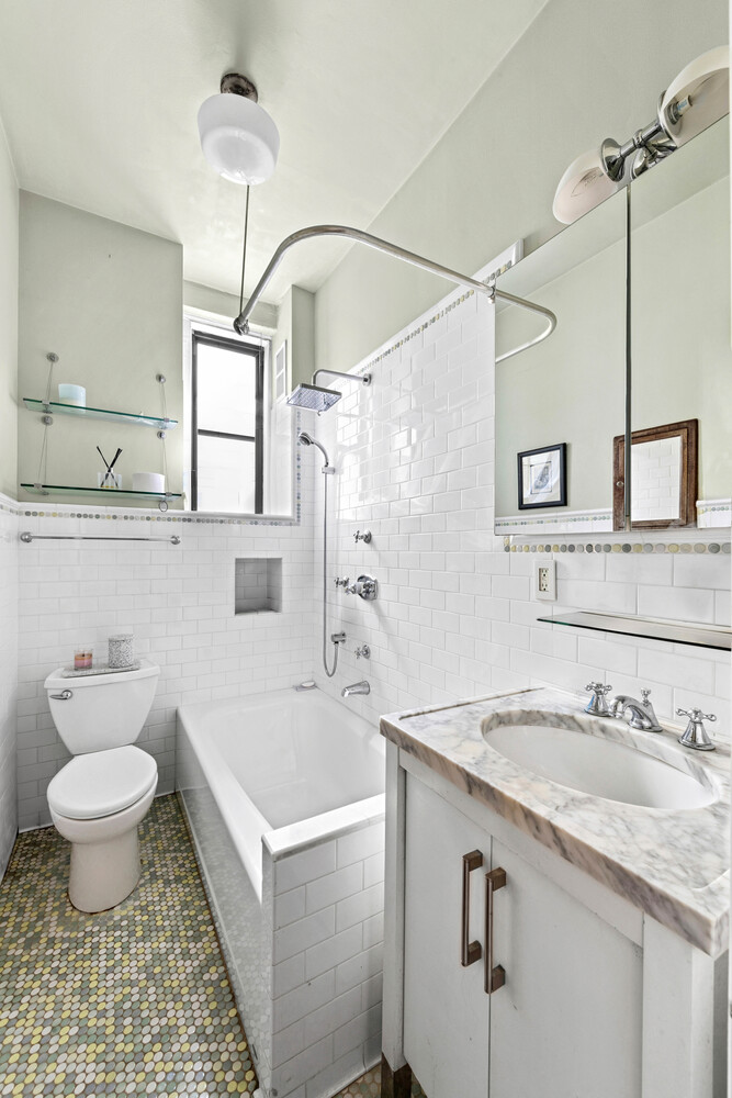 #9 photo, 532 W 111TH Street, ম্যানহাটন Morningside Heights , NY 10025