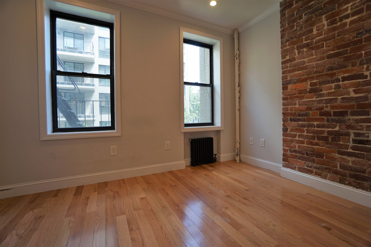 #2 photo, New York City, ম্যানহাটন East Harlem , NY 10029