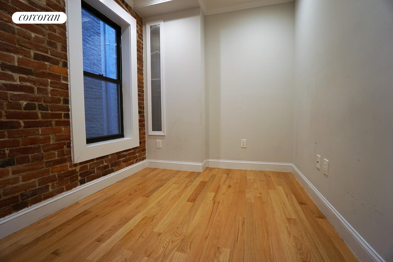 #5 photo, New York City, ম্যানহাটন East Harlem , NY 10029