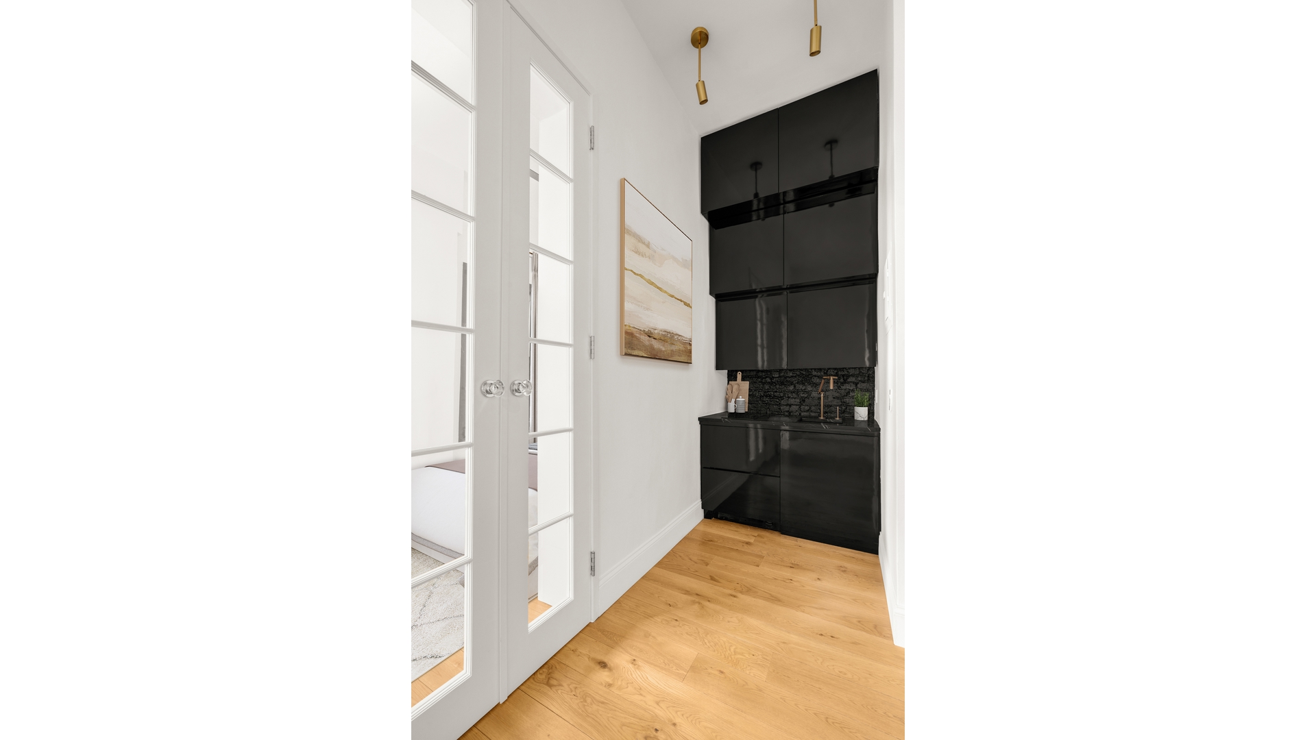 #4 photo, 87 ST MARKS Place, ম্যানহাটন East Village , NY 10009