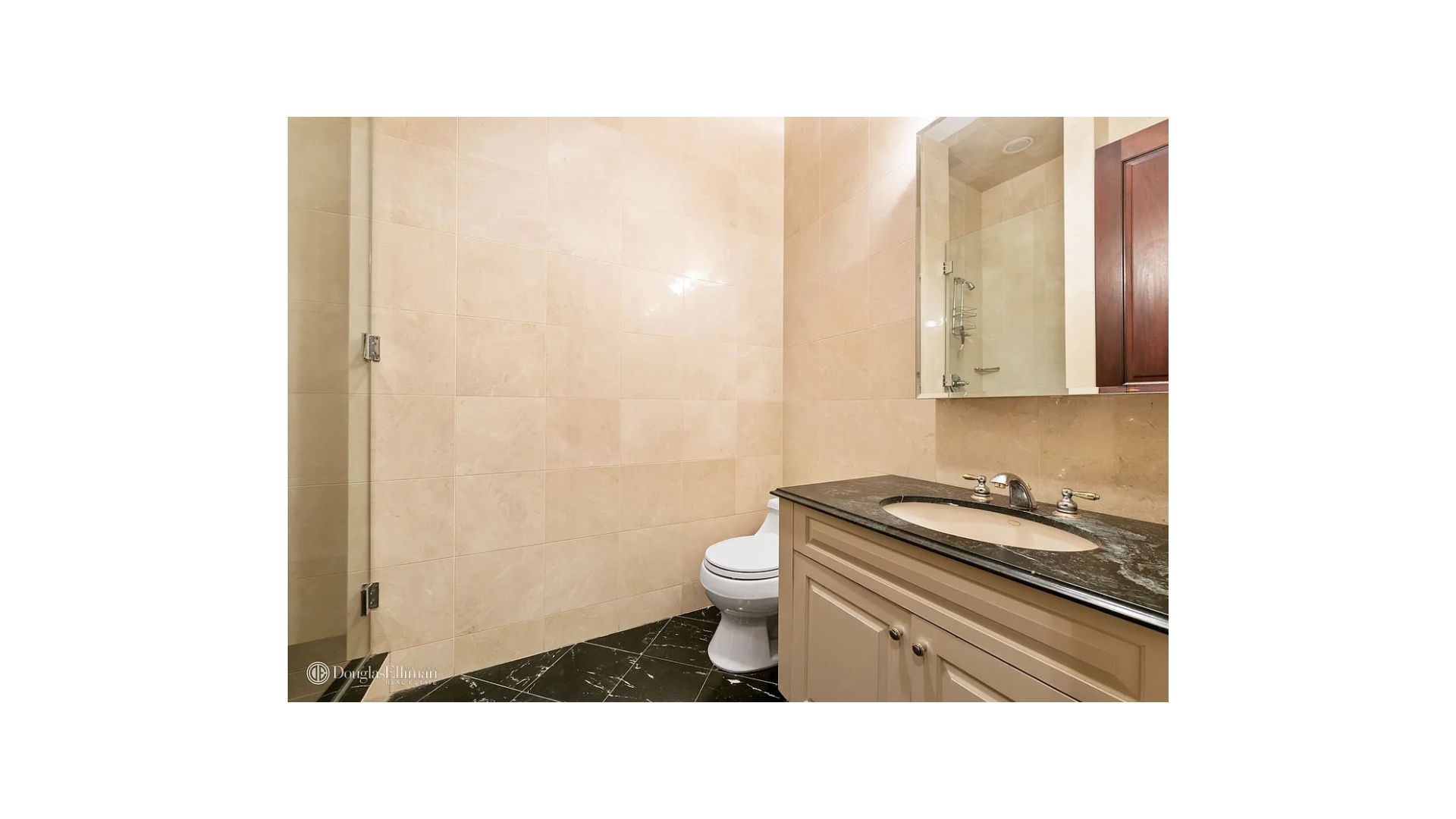 #7 photo, 52 W 69TH Street, ম্যানহাটন Lincoln Square , NY 10023