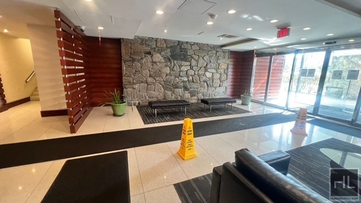 #10 photo, 87-10 51st Avenue, কুইন্‌স Flushing , NY 11373