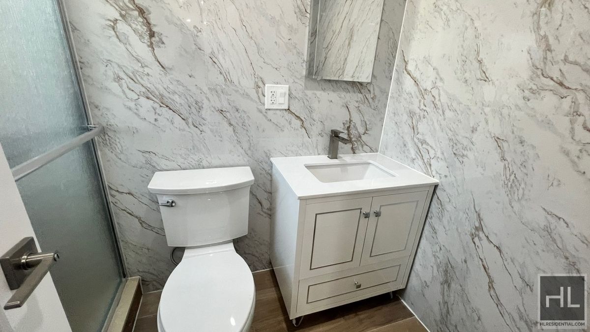 #12 photo, 153-23 123rd Avenue, কুইন্‌স Jamaica , NY 11434