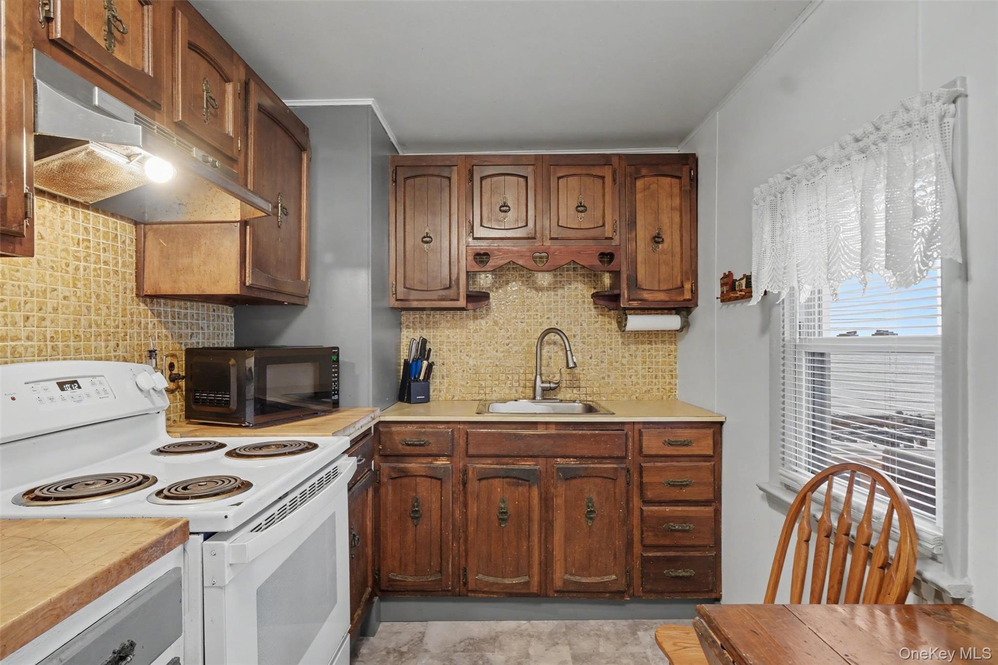 #11 photo, 67 Spring Street, Beacon , NY 12508