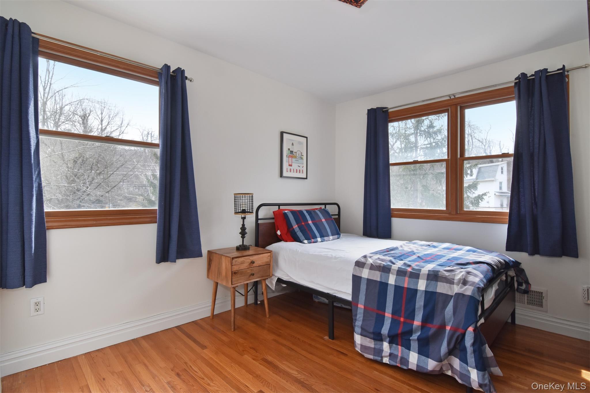 #16 photo, 4 Willow Lane, Irvington , NY 10533