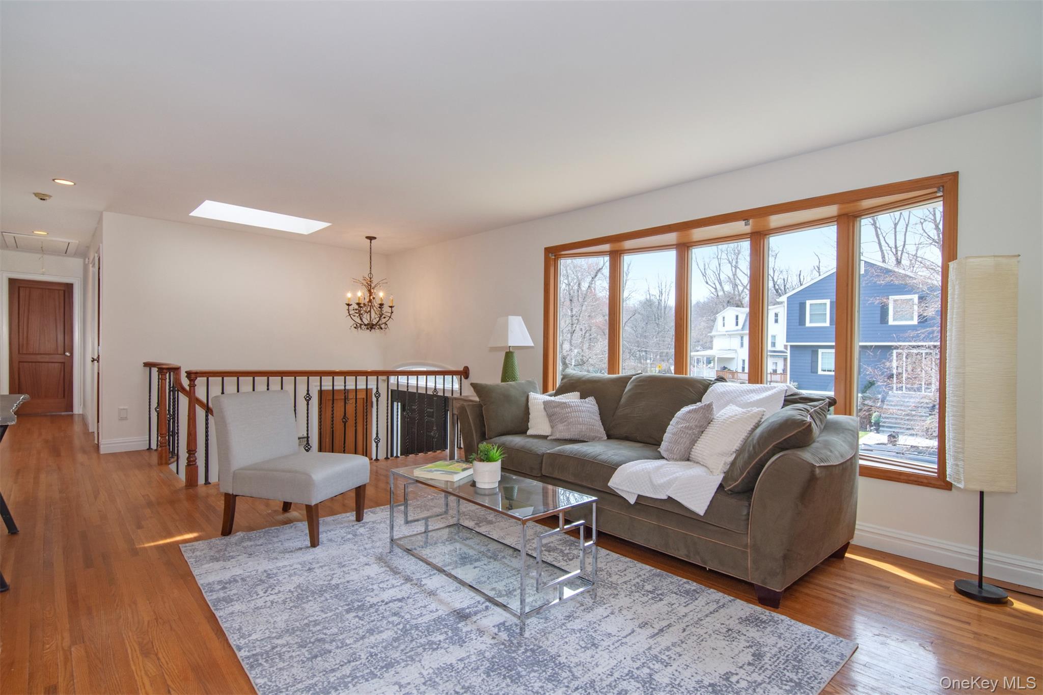 #3 photo, 4 Willow Lane, Irvington , NY 10533