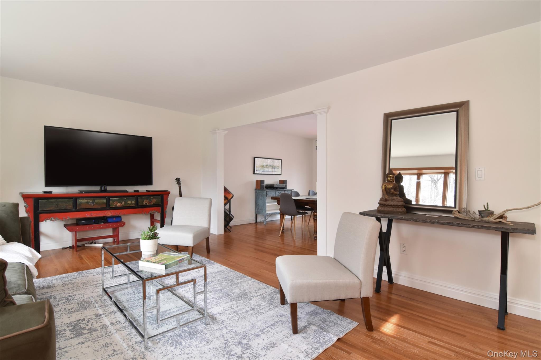 #5 photo, 4 Willow Lane, Irvington , NY 10533