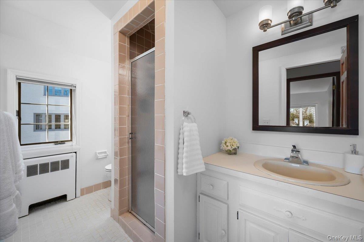 #20 photo, 7 Acorn Lane, Larchmont , NY 10538