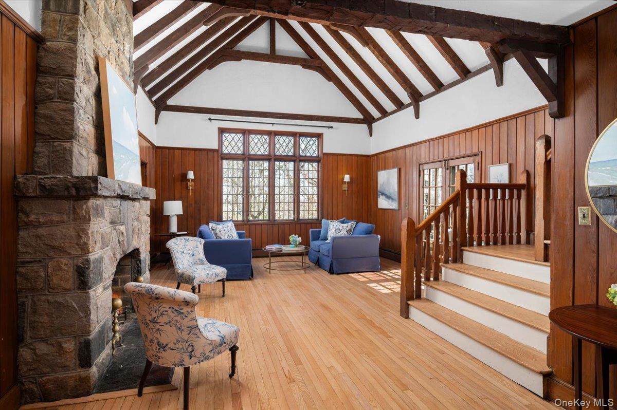 #3 photo, 7 Acorn Lane, Larchmont , NY 10538