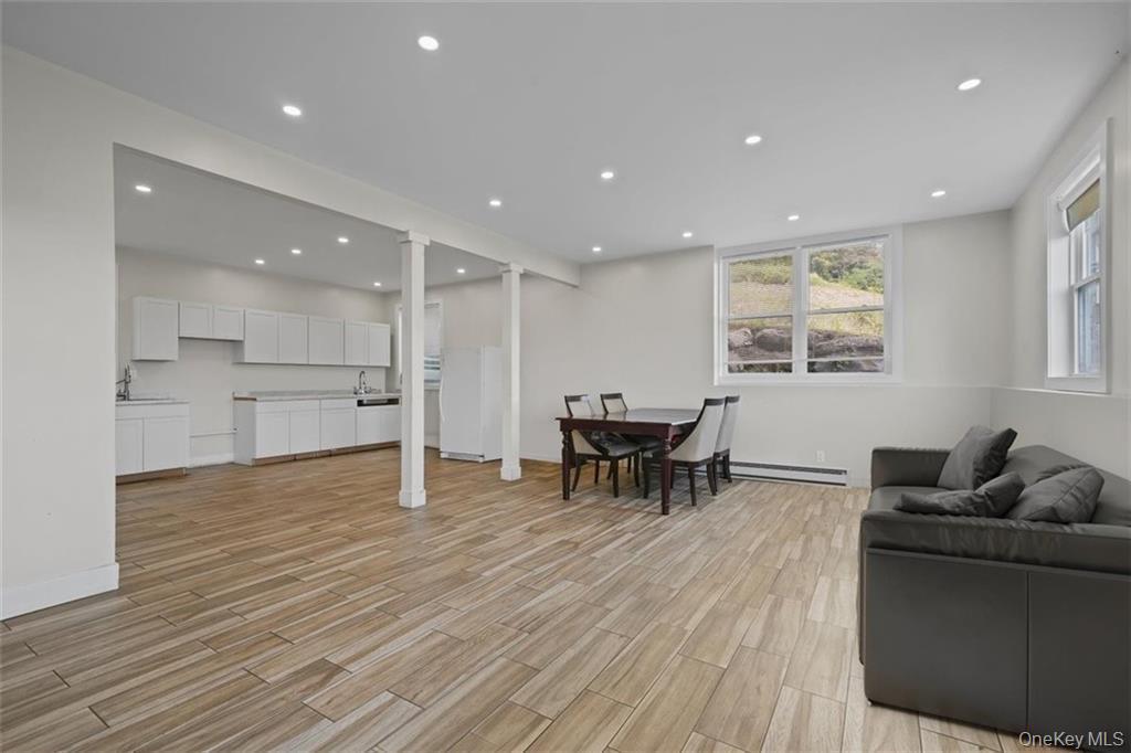 #20 photo, 27 Catskill High Rail, Monroe , NY 10950