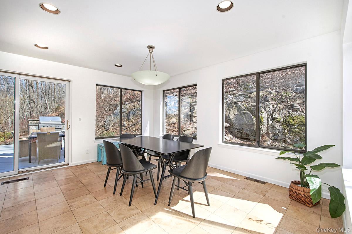 #13 photo, 25 Longview Lane, Chappaqua , NY 10514