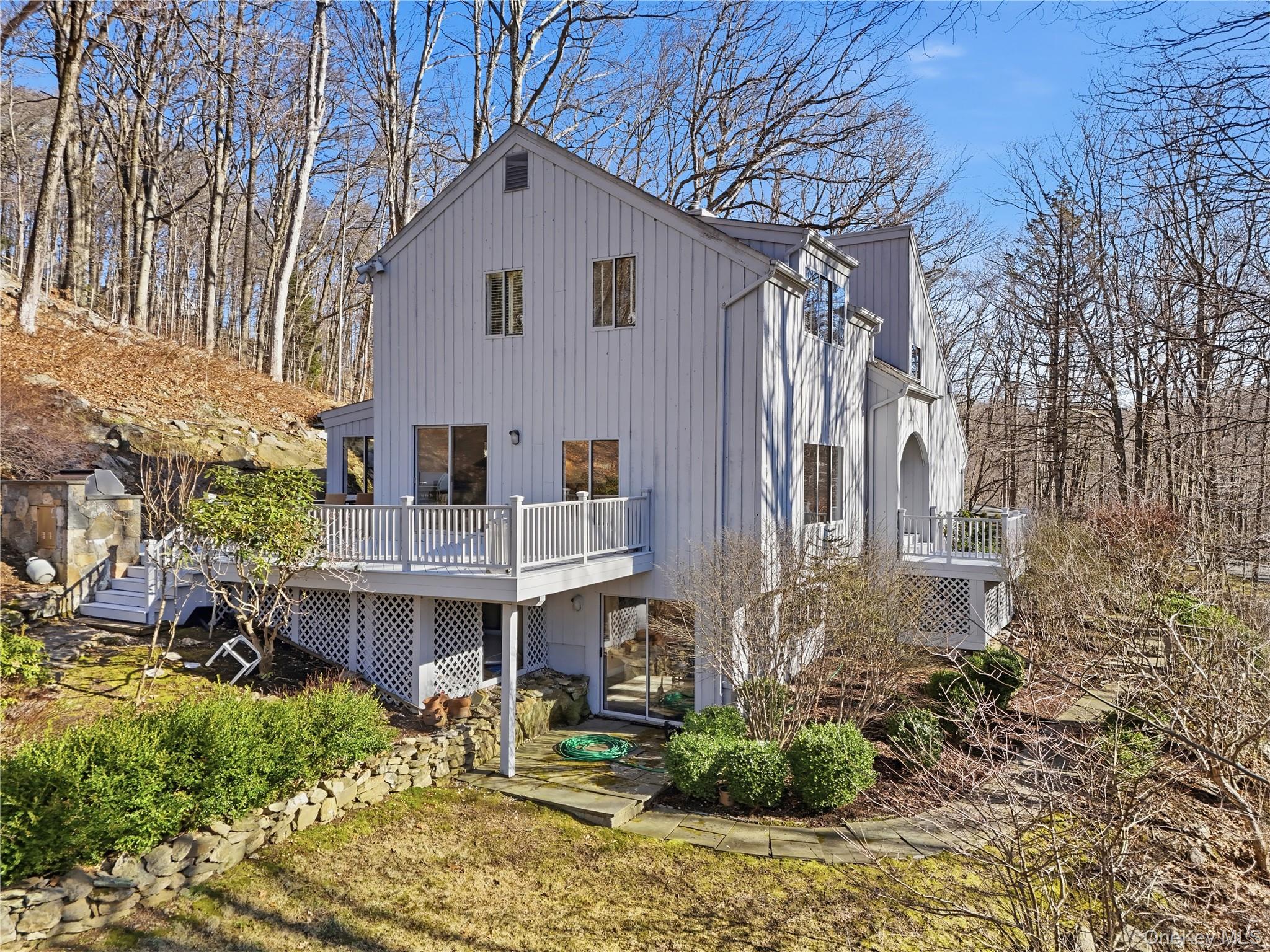 #2 photo, 25 Longview Lane, Chappaqua , NY 10514