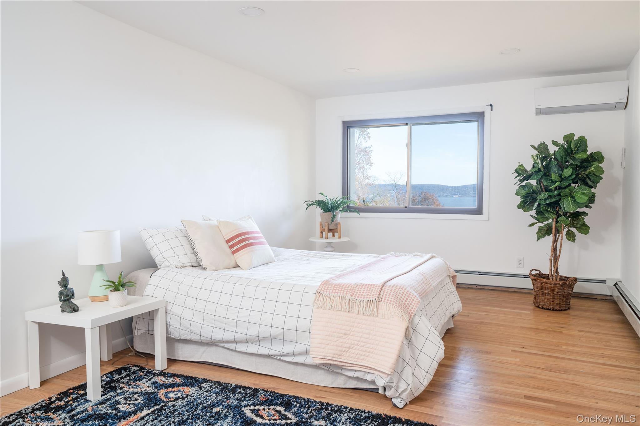 #4 photo, 1099 Route 9W, Nyack , NY 10960