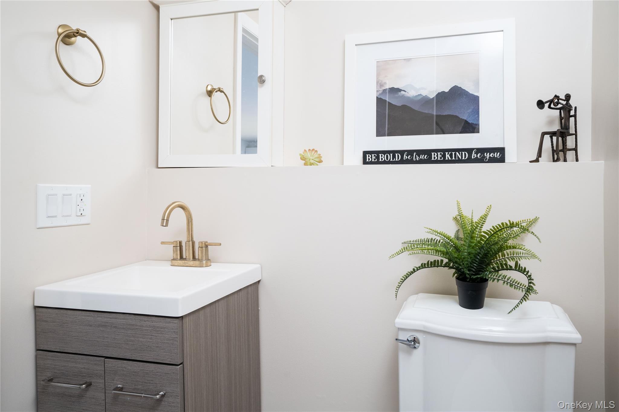 #5 photo, 1099 Route 9W, Nyack , NY 10960