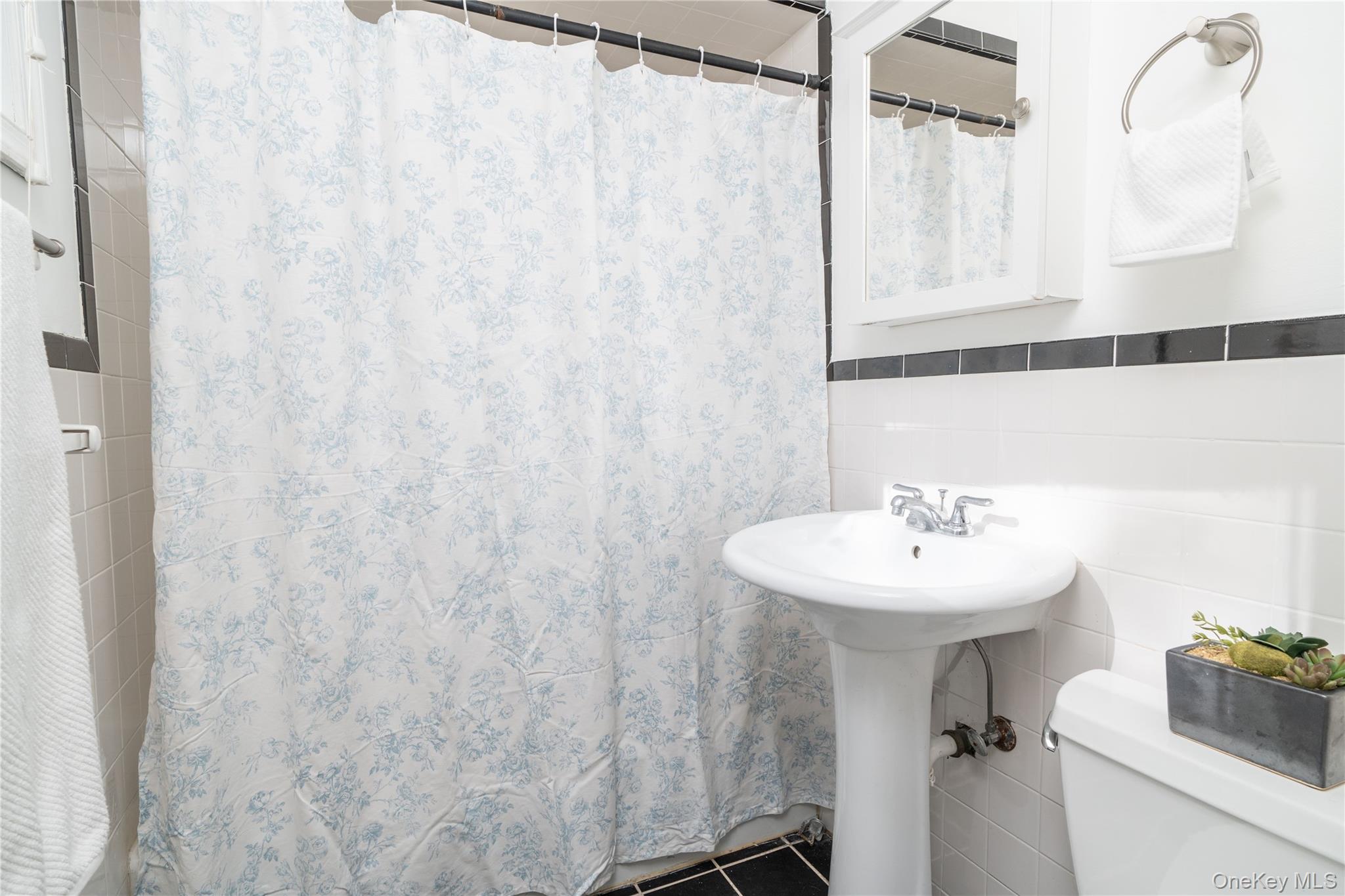 #7 photo, 1099 Route 9W, Nyack , NY 10960