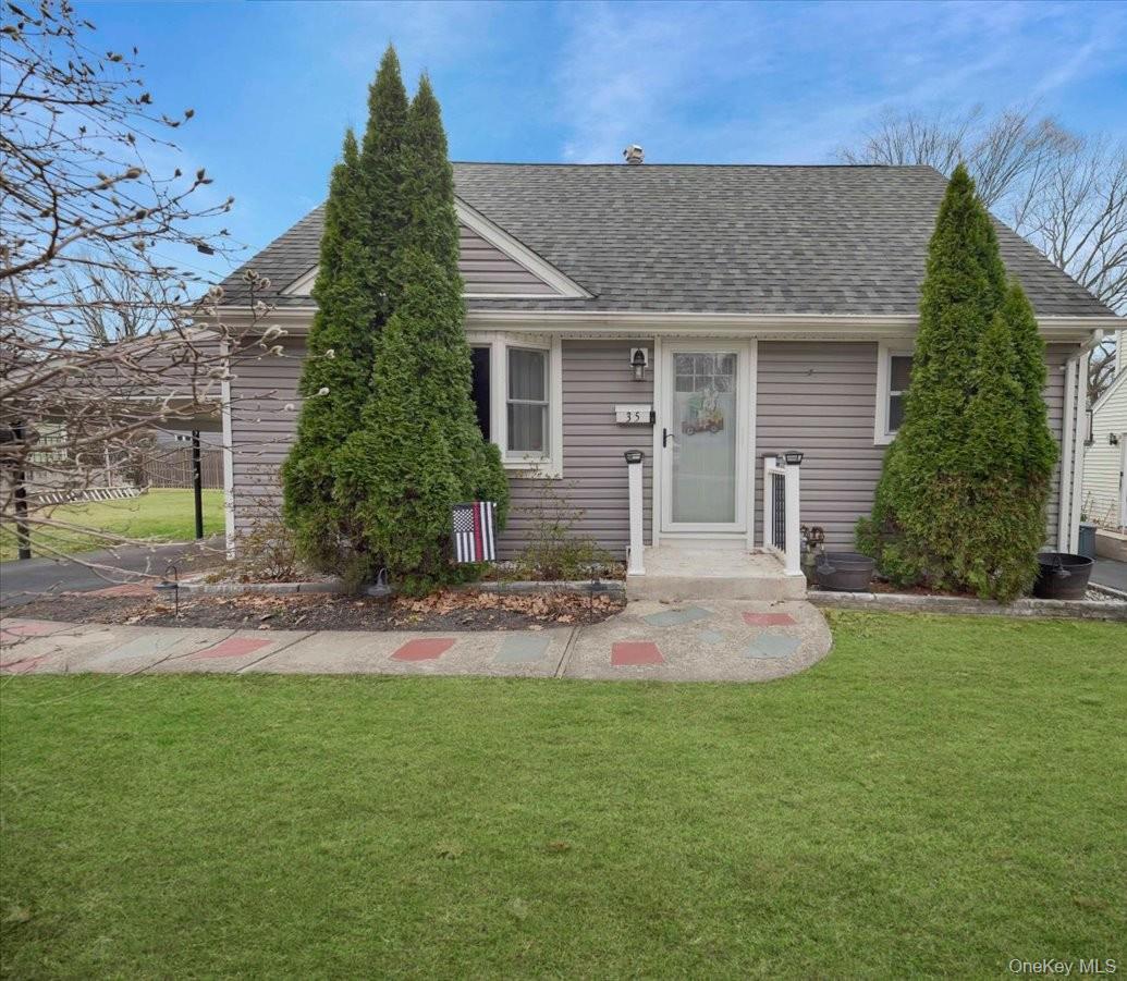 #1 photo, 35 Hillside Avenue, Suffern , NY 10901