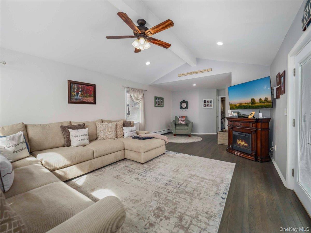 #10 photo, 35 Hillside Avenue, Suffern , NY 10901