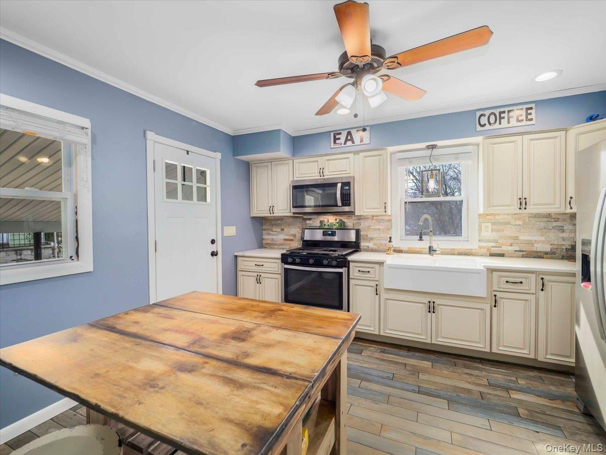 #5 photo, 35 Hillside Avenue, Suffern , NY 10901