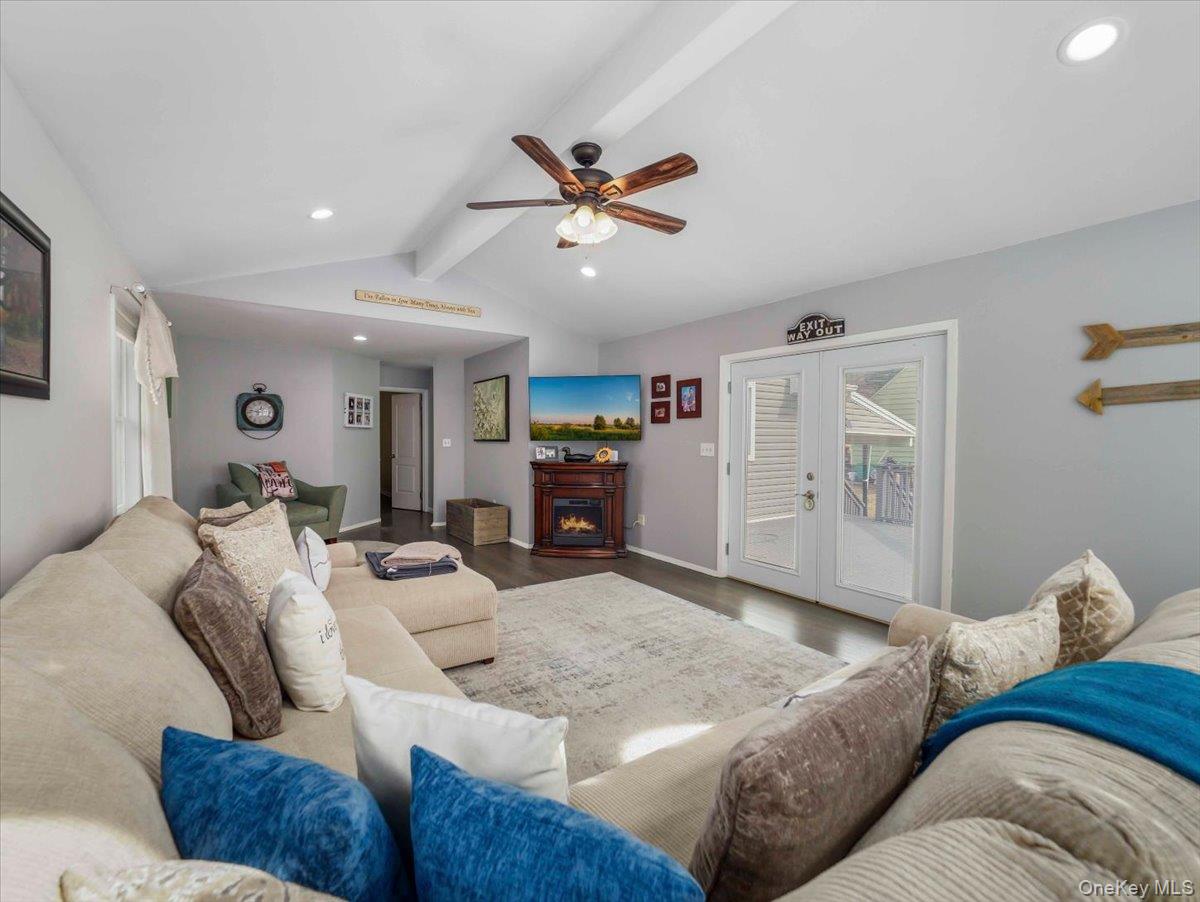 #9 photo, 35 Hillside Avenue, Suffern , NY 10901