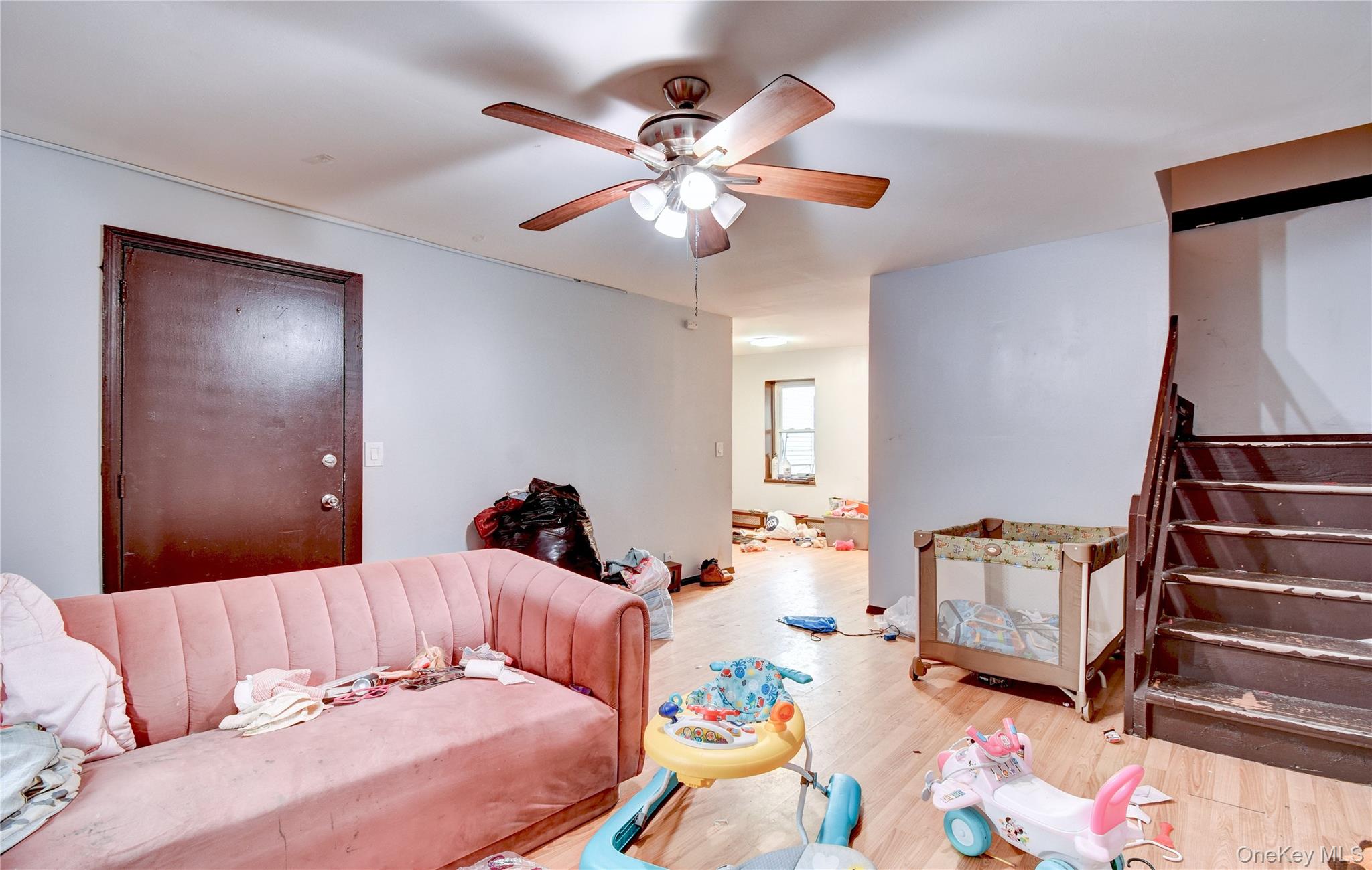 #4 photo, 112 W Parmenter Street, Newburgh , NY 12550