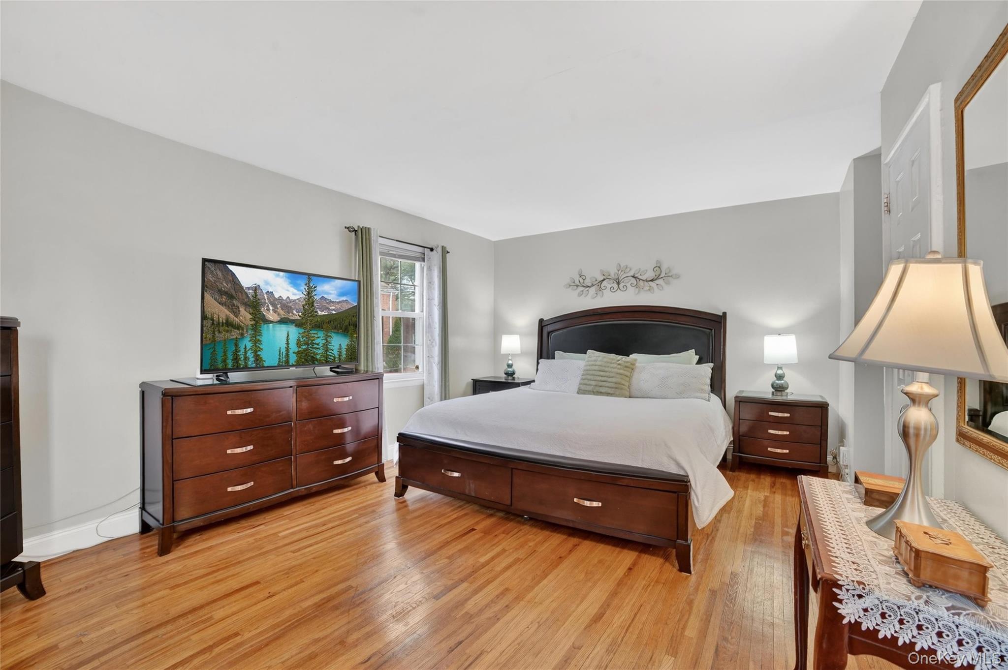 #11 photo, 23 Fieldstone Drive, Hartsdale , NY 10530