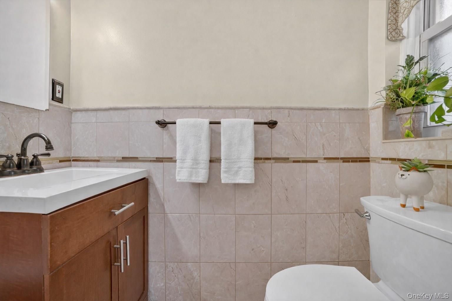 #14 photo, 23 Fieldstone Drive, Hartsdale , NY 10530