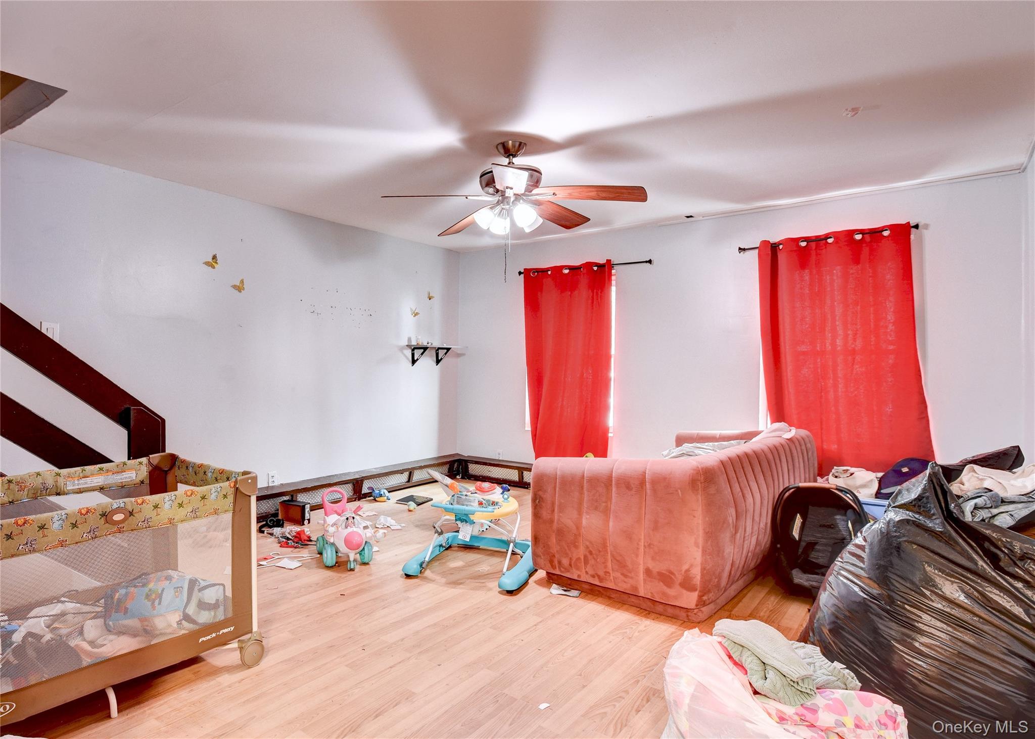 #4 photo, 114 W Parmenter Street, Newburgh , NY 12550