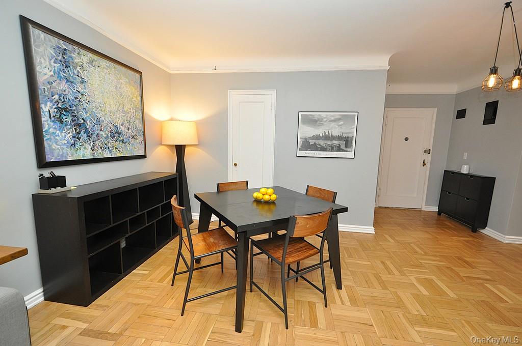 #19 photo, 196 Garth Road, Scarsdale , NY 10583