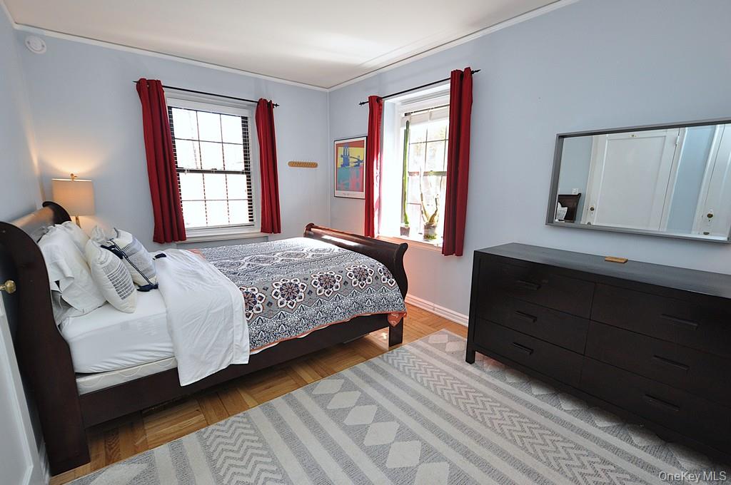 #3 photo, 196 Garth Road, Scarsdale , NY 10583