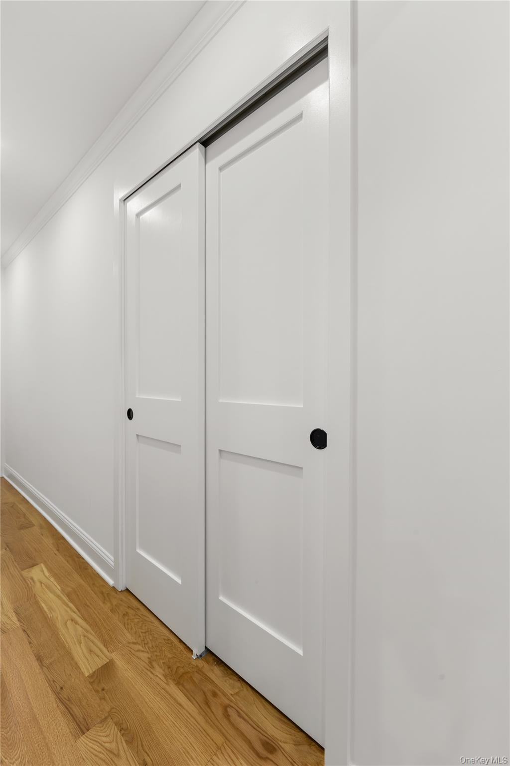 #11 photo, 2510 31st Avenue, কুইন্‌স Astoria , NY 11106