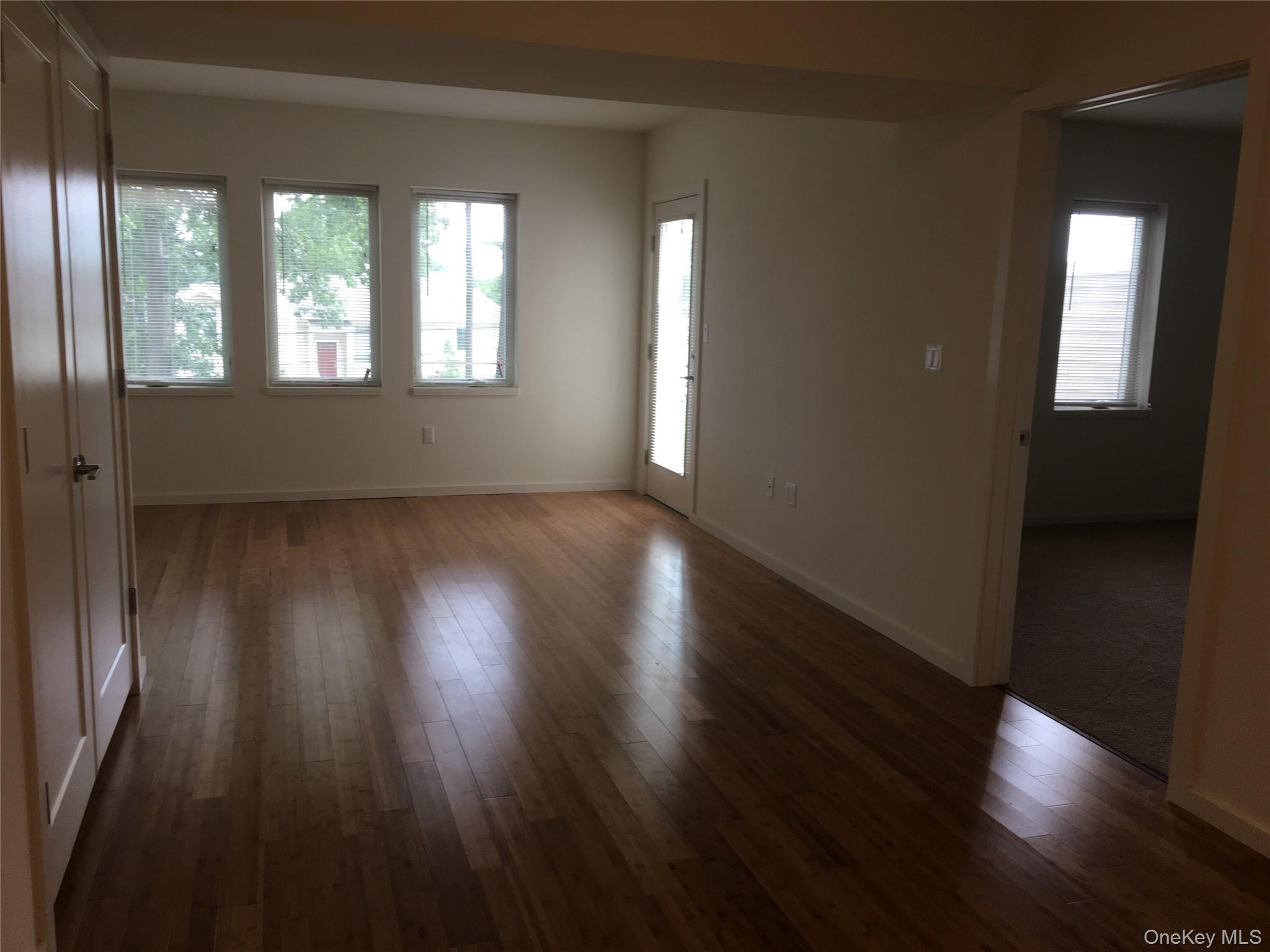 #4 photo, 3 Seitz Terrace, Poughkeepsie , NY 12603