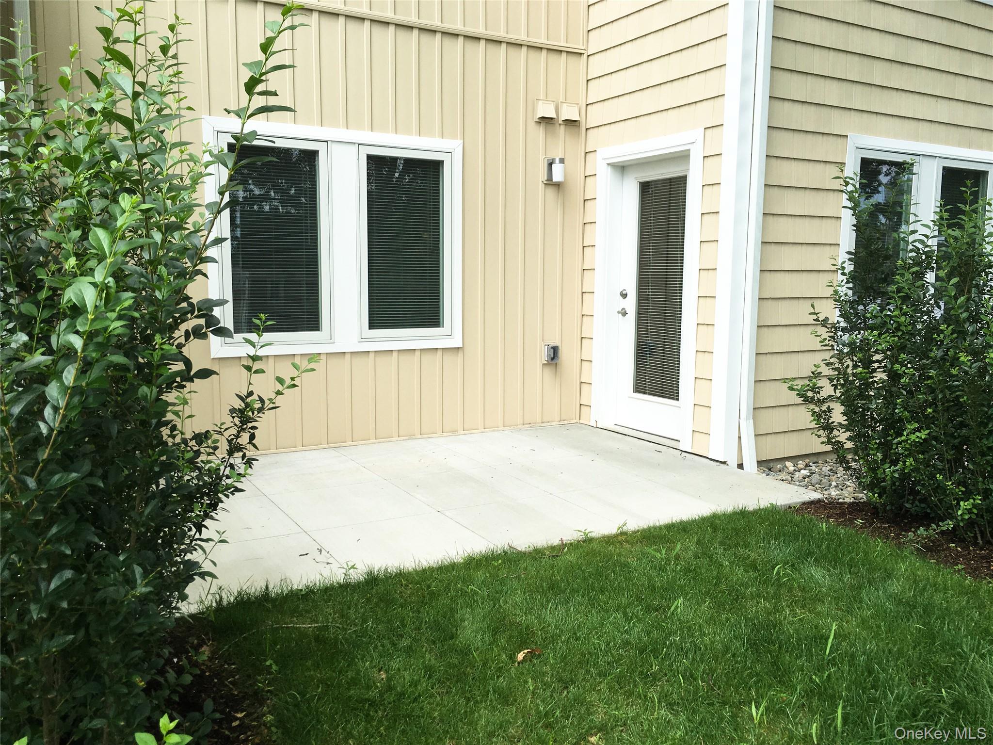 #6 photo, 3 Seitz Terrace, Poughkeepsie , NY 12603