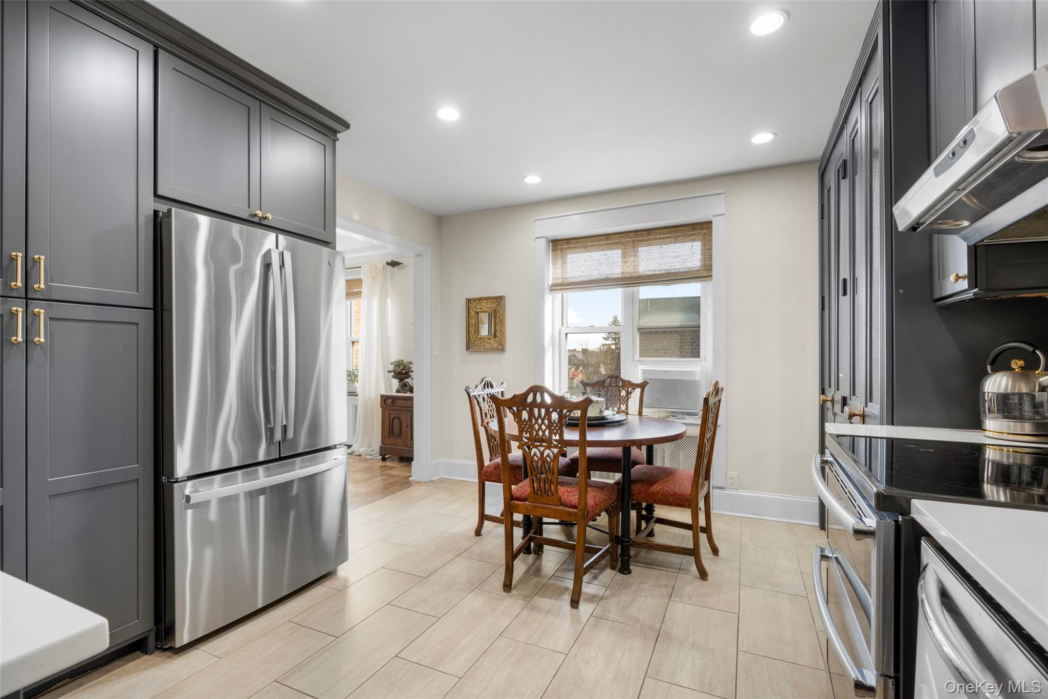 #10 photo, 910 Stuart Avenue, Mamaroneck , NY 10543