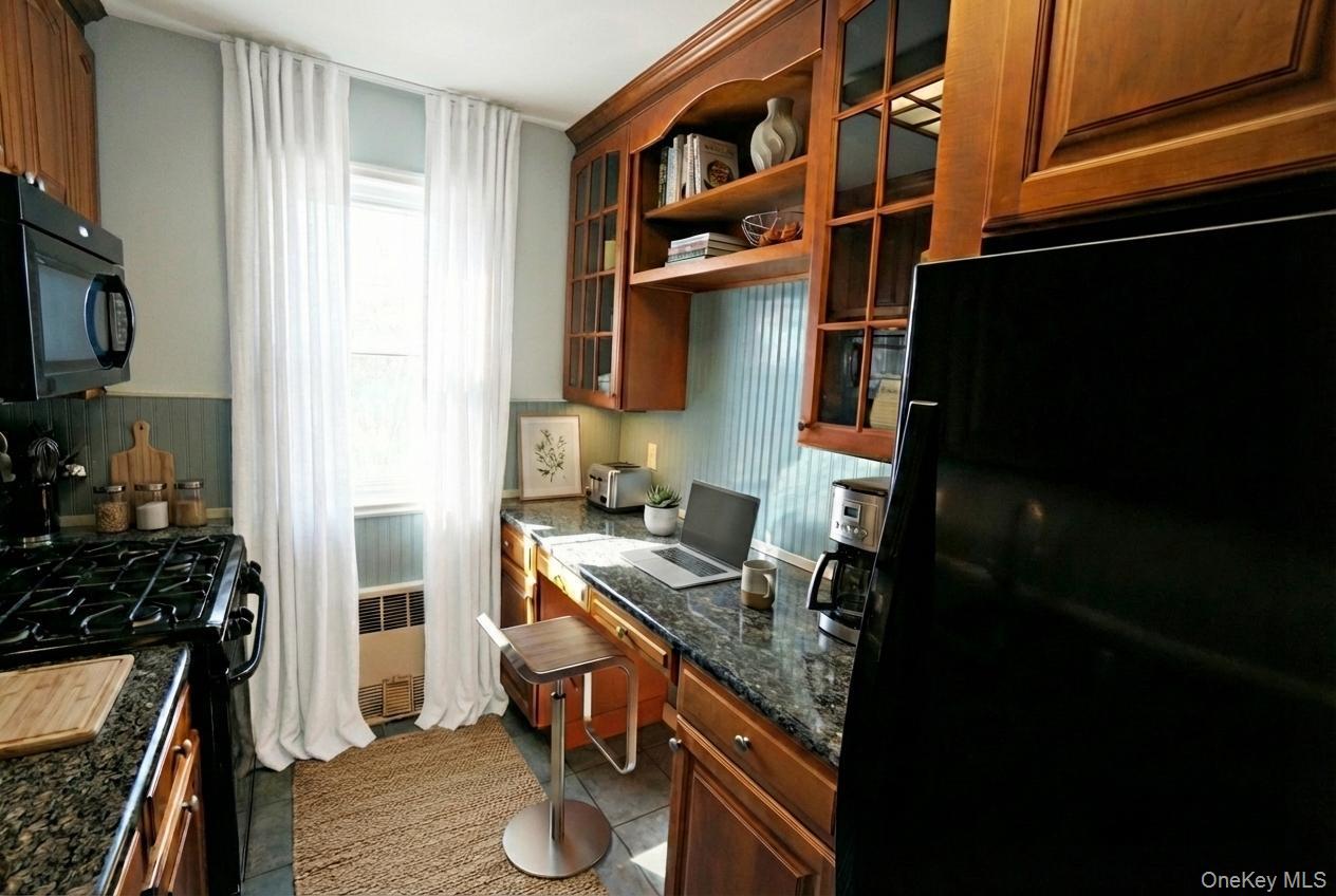 #4 photo, 66-92 Selfridge Street, কুইন্‌স Forest Hills , NY 11375