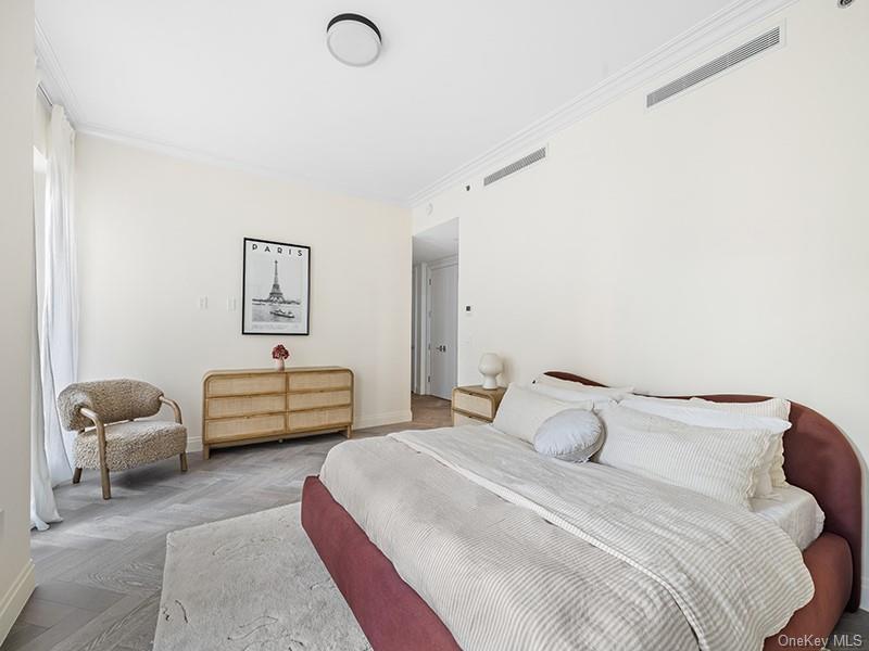 #8 photo, 78-29 Austin Street, কুইন্‌স Forest Hills , NY 11375