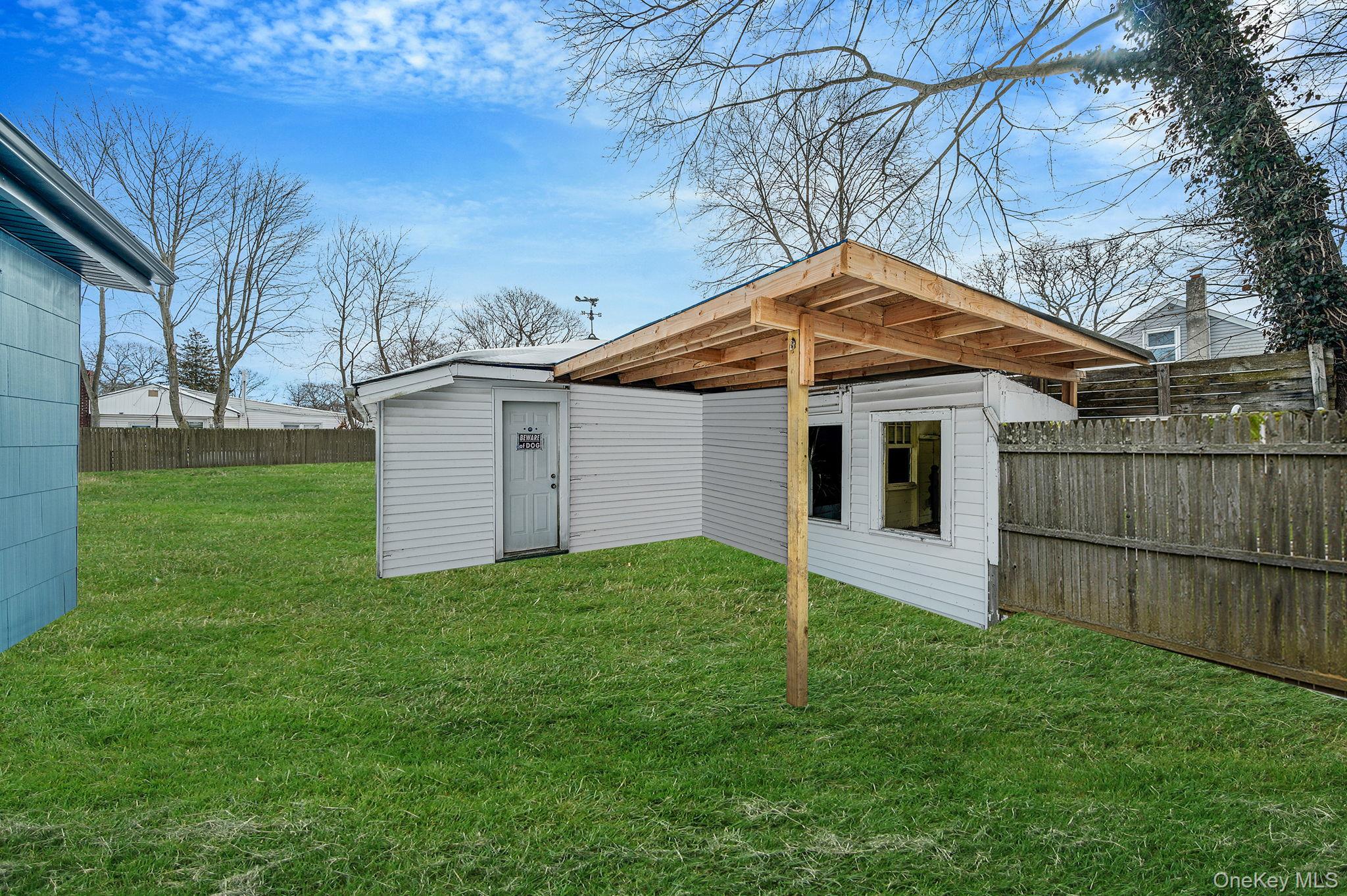 #16 photo, 158 Mohawk Street, সাফোক কাউন্টি Ronkonkoma , NY 11779