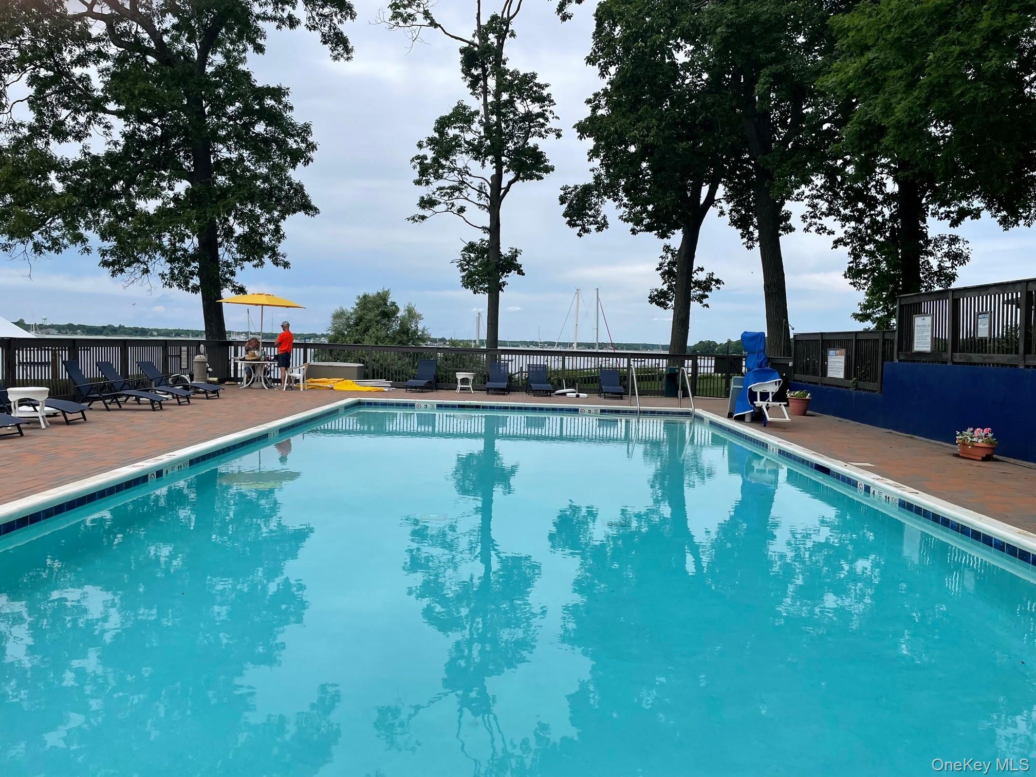 #8 photo, 13 Winthrop Road, 롱 아일랜드 Shelter Island Heights , NY 11964