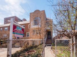 98-25 67th Avenue 雷哥公园 Rego Park, NY