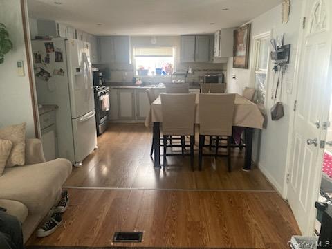 #2 photo, 1661 Old Country Road, সাফোক কাউন্টি Riverhead , NY 11901