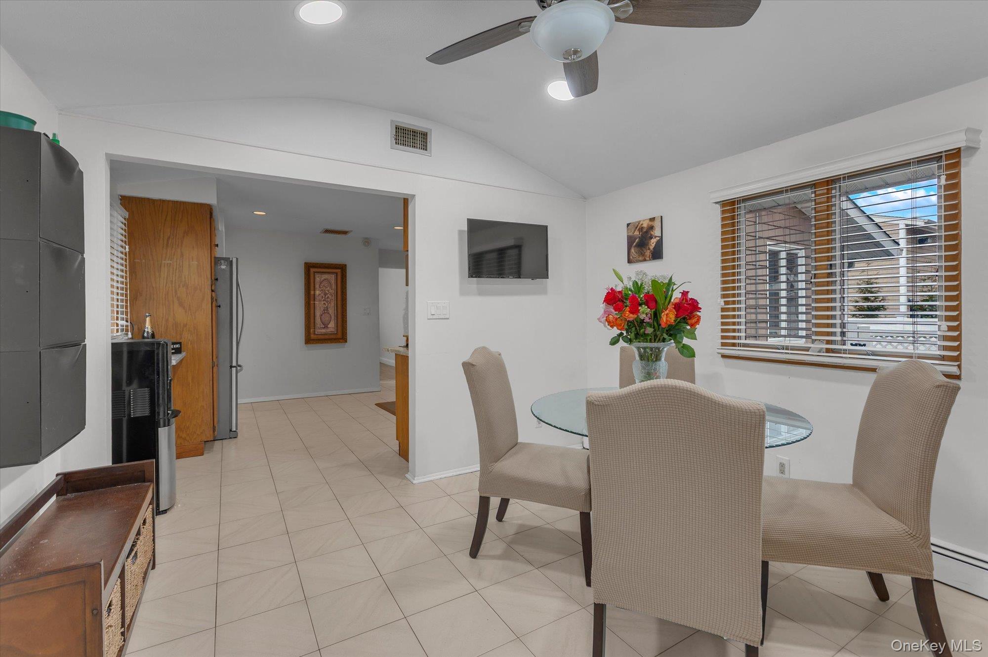 #10 photo, 9 Lauren Avenue, सफ़ोक काउंटी Dix Hills , NY 11746