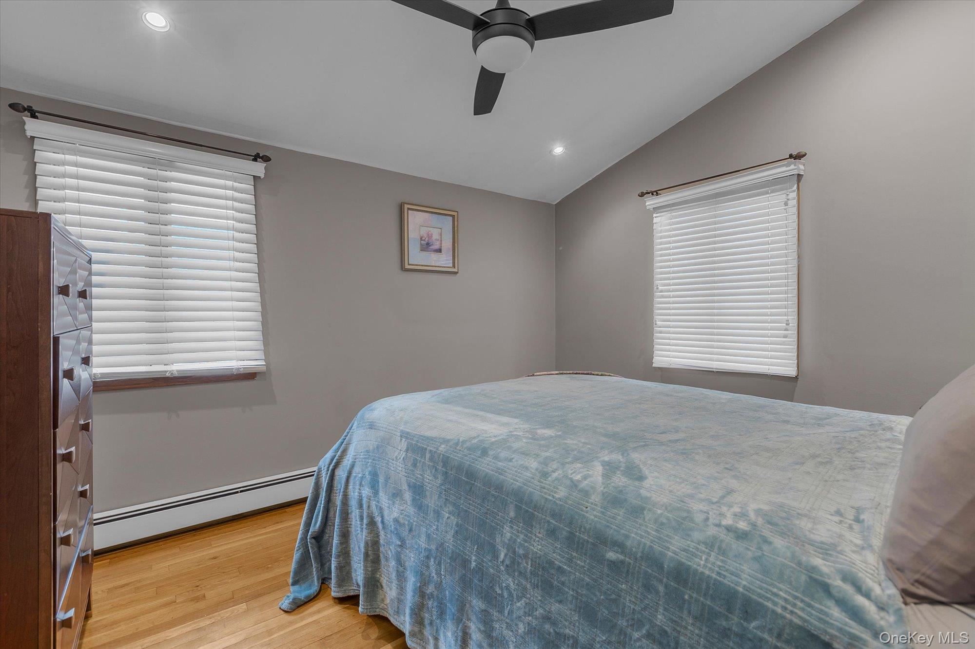 #12 photo, 9 Lauren Avenue, सफ़ोक काउंटी Dix Hills , NY 11746