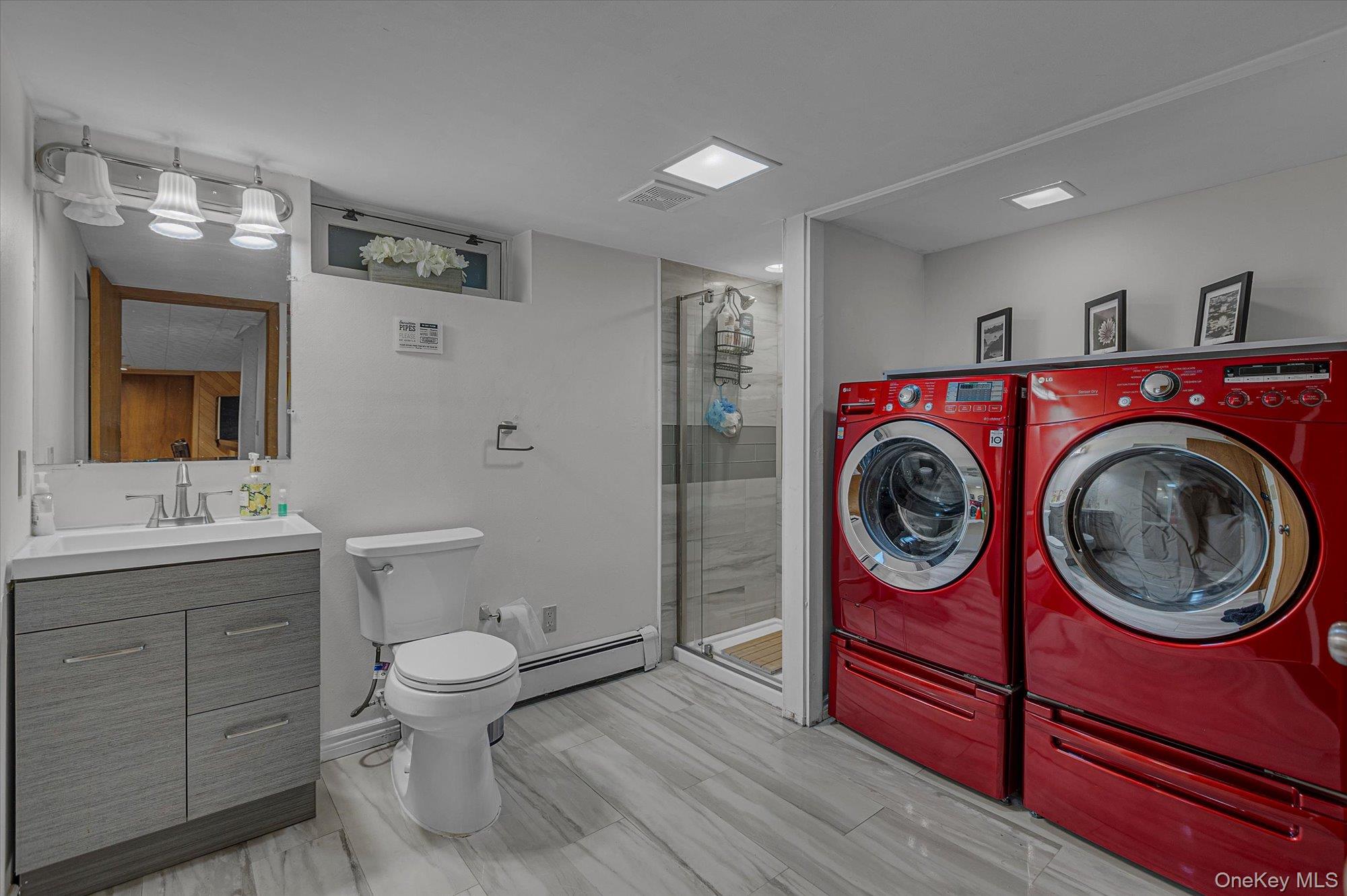 #20 photo, 9 Lauren Avenue, सफ़ोक काउंटी Dix Hills , NY 11746